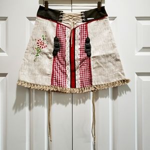 Spieth & Wensky Bavarian Skirt Embroidery details